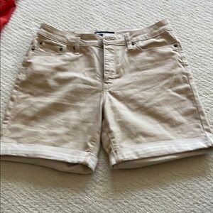 Dkny Tan Flat Front Shorts with Classic Design